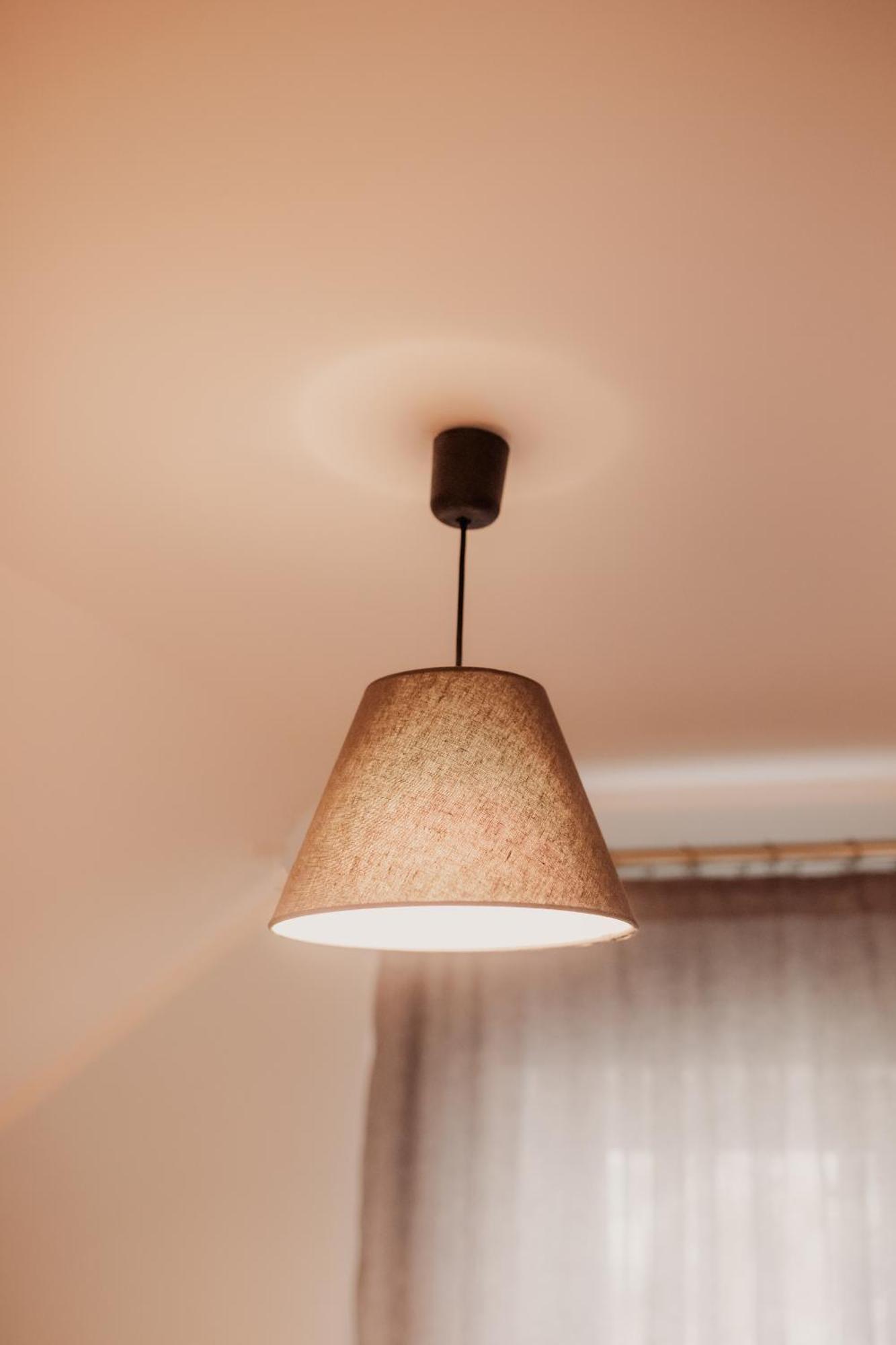 Saules Iela 2A Aparthotel Saldus Phòng bức ảnh